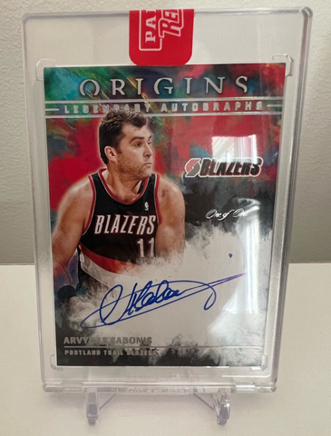 2021-22 Panini Origins Legendary Autographs Arvydas Sabonis On-Card Black 1 of 1